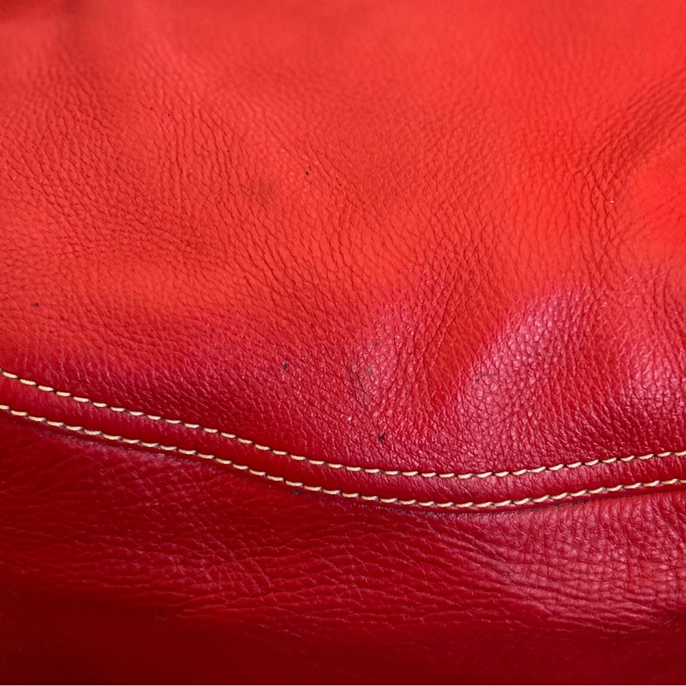 Dooney & Bourke Red Leather Hobo w/Brown Trim EXCELLENT RARELY USED CONDITION - Picture 6 of 13
